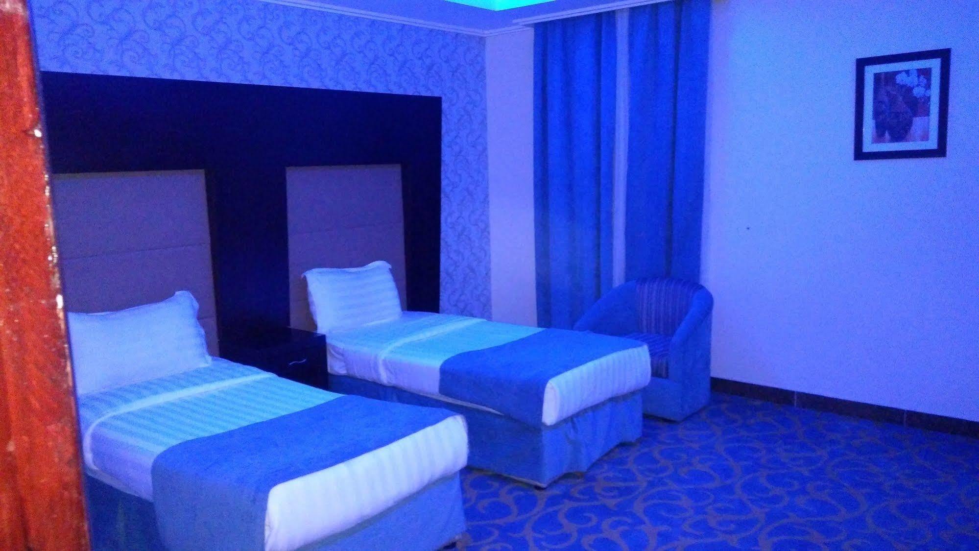قصر اليمامة للاجنحة الفندقية-ينبع Yanbu Eksteriør bilde